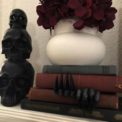 Scary Ghost Hands Bookshelf Room Decor, Halloween Indoor Decorations for Bookshelf, Gothic Demon Claws Bookmarks Decorations Halloween Room Decor, Black in Saudi Arabia