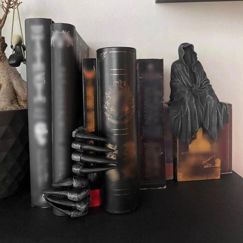 Scary Ghost Hands Bookshelf Room Decor, Halloween Indoor Decorations for Bookshelf, Gothic Demon Claws Bookmarks Decorations Halloween Room Decor, Black in Saudi Arabia