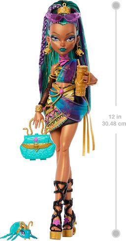 Monster High Clawdeen Wolf Doll with Pet Dog Crescent and Accessories like Backpack, Planner, Snacks and More in Kuwait