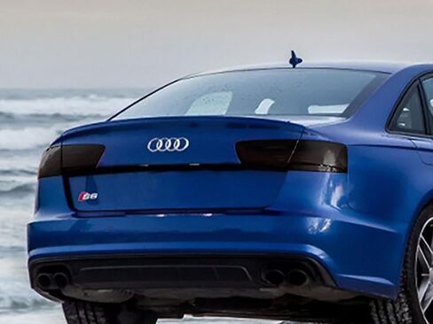 طقم غطاء ملون لفيلم Rvinyl Tail Light مسبق القطع في دخان التعتيم متوافق مع Audi S6 2013-2015 Sedan - ظهور لاصق in Saudi Arabia