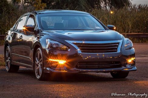 iJDMTOY Switchback LED Daytime Running Light Kit & Clear Lens Fog Light Combo Compatible With 2013-2015 Nissan Altima, Includes White/Amber LED DRL, Pair Halogen Fog Lights, Bezels & Wiring, Switch in Saudi Arabia