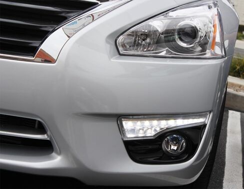 iJDMTOY Switchback LED Daytime Running Light Kit & Clear Lens Fog Light Combo Compatible With 2013-2015 Nissan Altima, Includes White/Amber LED DRL, Pair Halogen Fog Lights, Bezels & Wiring, Switch in Saudi Arabia