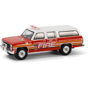 Greenlight 1/64 1991 Chevrolet Suburban New York Fire Department Battalion Commander in Saudi Arabia