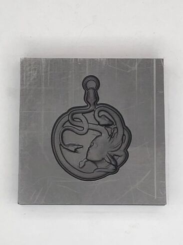 Graphite Mold Medusa This Mold is Ideal for Casting a 3D Image. Works Great with Gold, Silver, Copper, Aluminum, Tin, and Other Precious and Non-Precious Metals. As Well as Pressing Glass. Ingot in Saudi Arabia