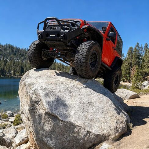 المصد الأمامي القصير OMP للطرق الوعرة متوافق مع 2007-2024 Jeep Wrangler & 2020-2024 Gladiator - ترقية متينة للطرق الوعرة، استخدم ضوء الضباب OEM in Saudi Arabia