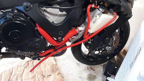 خرطوم دراجة نارية عالي الأداء 3 طبقات 4.5 ملم لسوزوكي GSXR 600 750 2006-2010 K7 K8 K9 (أحمر) in Kuwait