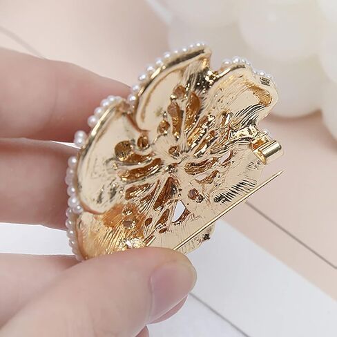 دبوس بروش على شكل وردة سوداء على شكل بتلات لؤلؤية، بروش انيق ورائع للنساء لحفلات الزفاف والولائم والقمصان والفساتين، معدن، لؤلؤ صناعي in Kuwait