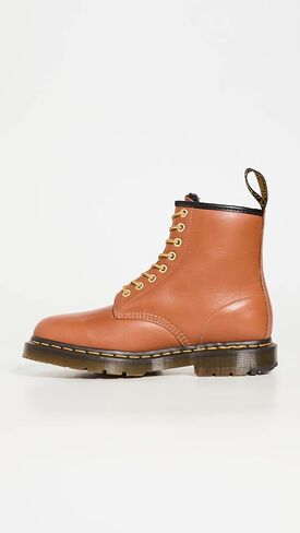 Dr. Martens Unisex-Adult 1460 Fashion Boot in Saudi Arabia