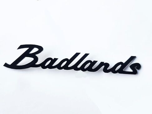 شعار شارة Badlands الكلاسيكية المتوافقة مع Ford Bronco SUV/Sport (أسود مطفي، 10 بوصة × 2 بوصة) in Kuwait