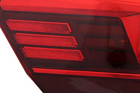 For 2018 2019 2020 Volkswagen Atlas Halogen Taillight Driver Left Side in Saudi Arabia