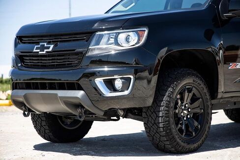 Rough Country Tow Hook Shackle Mounts for 2015-2022 Colorado/Canyon - RS166 in Saudi Arabia