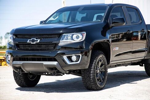Rough Country Tow Hook Shackle Mounts for 2015-2022 Colorado/Canyon - RS166 in Saudi Arabia