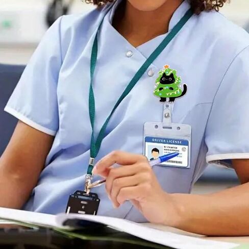 حامل شارة عيد الميلاد بكرة شارة قابلة للسحب، ملابس قطة سوداء بكرات شارة اسم شجرة عيد الميلاد، حامل شارة تمريض جميل مع مشبك التمساح للعمال والممرضات والمعلمين والطلاب 1pack in Kuwait
