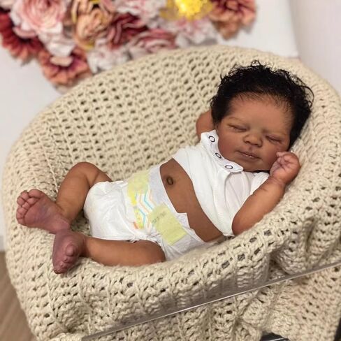 Reborn Baby Dolls Black Boy - 18 Inch Realistic Newborn Baby Dolls Vinyl Full Body African American Sleeping Bebe Poseable Real Life Baby Toys Dolls Gift for Kids Age 3 in Saudi Arabia