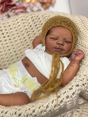 Reborn Baby Dolls Black Boy - 18 Inch Realistic Newborn Baby Dolls Vinyl Full Body African American Sleeping Bebe Poseable Real Life Baby Toys Dolls Gift for Kids Age 3 in Saudi Arabia