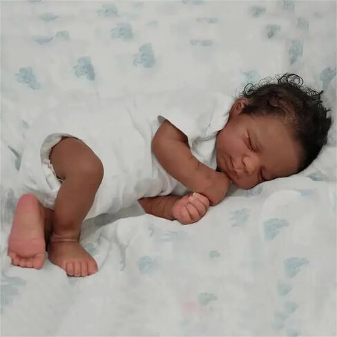 Reborn Baby Dolls Black Boy - 18 Inch Realistic Newborn Baby Dolls Vinyl Full Body African American Sleeping Bebe Poseable Real Life Baby Toys Dolls Gift for Kids Age 3 in Saudi Arabia