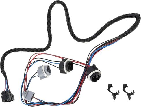 Left Tail Light Wiring Harness for Chevy Silverado 1500 2500 3500 No.16531401 Driver Side Tail Lamp Wire Socket Taillight Wiring for Chevrolet Silverado 2500HD 2003-2007 in Saudi Arabia