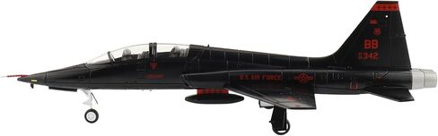 هواية ماستر | نسخة طبق الأصل من الطائرات العسكرية بمقياس 1:72 | نورثروب T-38A Talon 65-10342، 1st RS:9th RW، Beale AFB، 2006 | الموديل HA5411 in Kuwait