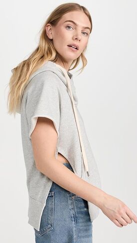 سويت شيرت Locke Poncho للسيدات من NSF in Kuwait