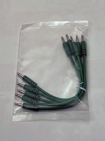 لوازم موسيقى الطلاب الجائعين، كابلات توصيل Luigis Modular Supply Spaghetti Eurorack - حزمة من 5 كابلات خضراء، 6 بوصات (15 سم) in Saudi Arabia