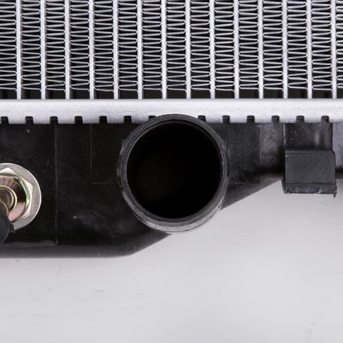 TYC 1918 Radiator Compatible with 1995-1997 Toyota Land Cruiser in Saudi Arabia