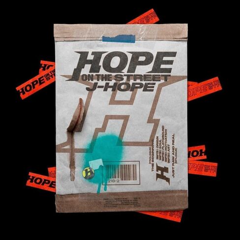 BTS J-HOPE HOPE ON THE STREET VOL.1 محتويات الألبوم الخاص + زين للصور + ملصق + بطاقة + تتبع مختوم إصدار J HOPE القياسي INTERLUDE in Saudi Arabia