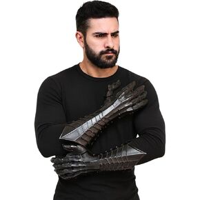 قفازات Nazgul الفولاذية العتيقة المصنوعة يدويًا باللون الأسود من العصور الوسطى، وقفازات مدرعة من العصور الوسطى، وقفازات كبيرة من الصليبيين in Kuwait