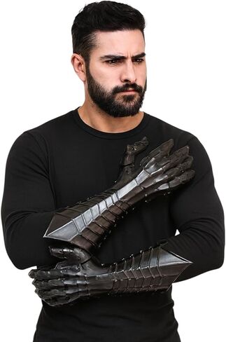 قفازات Nazgul الفولاذية العتيقة المصنوعة يدويًا باللون الأسود من العصور الوسطى، وقفازات مدرعة من العصور الوسطى، وقفازات كبيرة من الصليبيين in Kuwait
