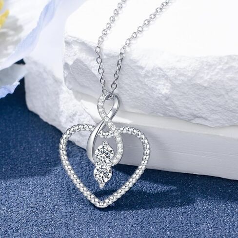قلادة قلب للنساء، قلادة من الفضة الاسترليني عيار 925 على شكل قلب وزهرة وردية مع زركونيا مكعب على شكل قلب أحمر للأم والزوجة والصديقة ومجوهرات عيد الحب in Kuwait