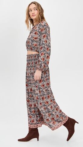 تنورة بيلا للسيدات in Kuwait