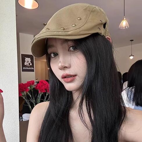 Vintage Rivet Beret Cap Punk Solid Color British Style Hip Hop Forward Hat Painter Hats for Women in Saudi Arabia