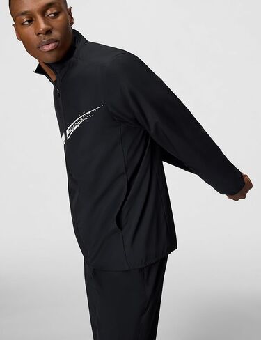 Nike Men's Dri-FIT Form Jacket in Saudi Arabia