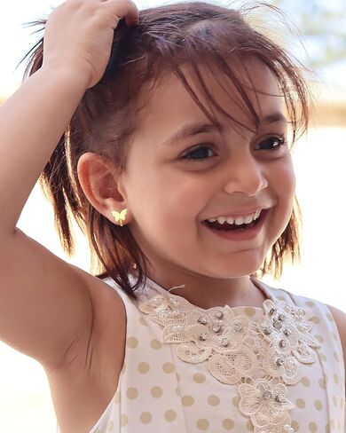 18 زوجًا من الأقراط المشبكية للنساء المراهقات والبنات لا تسبب الحساسية وغير مثقوبة أقراط لطيفة بمشبك على الأقراط مجموعة من اللؤلؤ الصناعي على شكل قلب وزهرة الحب ومشبك على أقراط مسمارية هدايا مجوهرات in Kuwait