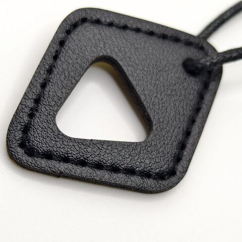 2 حزمة من قلادة حامل النظارات الجلدية، حبل حامل النظارات بدون استخدام اليدين للنظارات الشمسية ونظارات القراءة، قلادة أنيقة من جلد البولي يوريثان على شكل ألماس، شماعة نظارات التجنيب in Kuwait