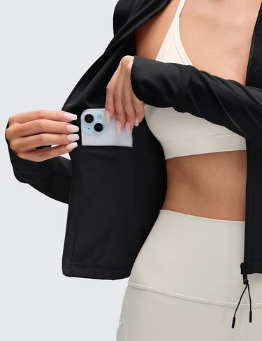 سترات CRZ YOGA Butterluxe برقبة على شكل حرف V للنساء - قمصان رياضية بسحاب كامل مع جيوب بفتحات للإبهام in Saudi Arabia