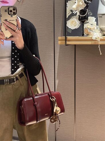 Women's shoulder bag, spacious multi pocket bag, women's crossbody bag, fashionable handbag, top handle, shoulder bag in Saudi Arabia