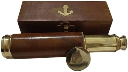 تلسكوب يدوي من النحاس ذو أنبوب خشبي من Spyglass مع صندوق خشبي صغير مزين بالنحاس على شكل قرصان عتيق in Kuwait
