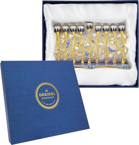 تصميم شركة Dreidel Hanukkah Menorah Enamel Pomegranate & Blue Bird، معدن مطلي بالمينا يدويًا، يبلغ مقاس هذه الشمعدان المزخرف ذو 9 فروع 30.48 سم ارتفاعًا × 25.4 سم عرضًا. in Kuwait