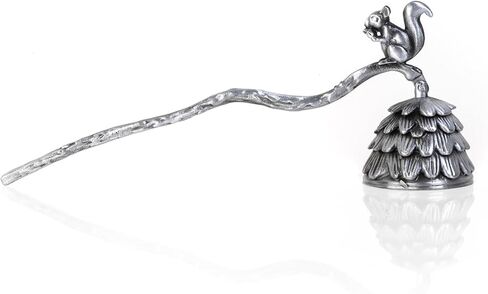 We Moment Candle Snuffer، طفاية شموع بمقبض طويل، طفاية لهب فتيل على الطراز القديم لإخماد لهب الشمعة بأمان، ملحق طفاية شموع على شكل سنجاب من كوز الصنوبر لمحبي الشموع in Kuwait