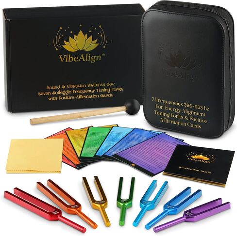 مجموعة شوكات ضبط مع بطاقات تأكيد إيجابية للاهتزاز وعافية التردد - 7 قطع من أدوات صوت مرمزة بالألوان لترددات سولفيجيو مع حقيبة واقية، ومطرقة، وقماش، ودليل. in Kuwait
