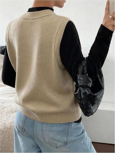 Women's Sweater Vest Button Down Knit Vest V Neck Sleeveless Tops Fall Outfits in Saudi Arabia
