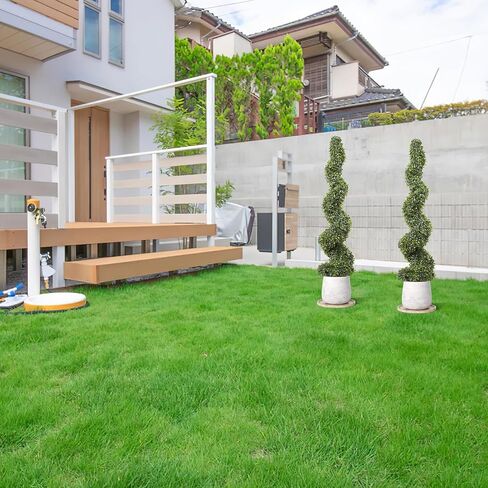 4FT Artificial Boxwood Spiral Topiary Trees (2 Pieces) Realistic Evergreen Faux Plants with Detachable Branches for Indoor Outdoor Garden Patio Home Decor in Kuwait