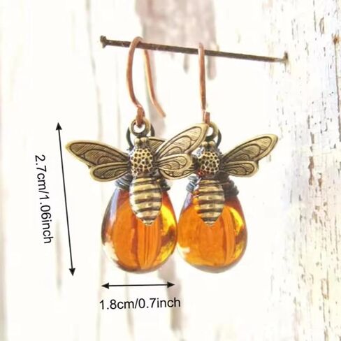 A Pair Retro Bee Earrings, Waterdrop Earrings, Trendy Waterdrop, Amber Fashionable Earring Accessories in Saudi Arabia