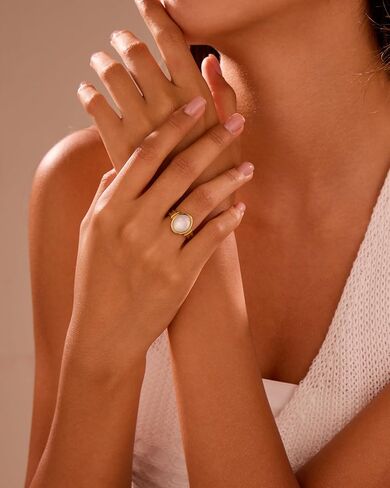YeGieonr Gold Rings for Women Trendy Non Tarnish Chunky Gold Plated Ring, Waterproof Stainless Steel Gold Jewelry Gift in Saudi Arabia