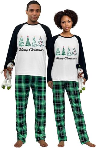 Jesus Merry Christmas Couple Christmas Matching Pajamas Set For Family Friend in Saudi Arabia