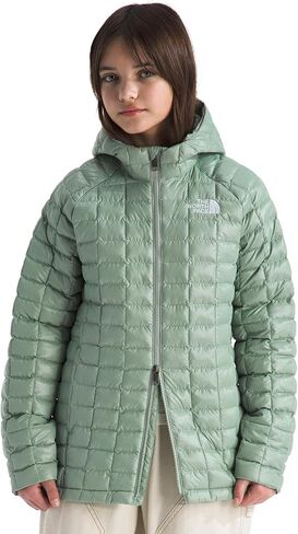 THE NORTH FACE girls Thermoball Parka | High-loft Insulation, Ripstop Fabric, 3 Piece Hood, Chin Guard in Saudi Arabia