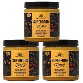 HONEY FEAST 12 أونصة عسل سوبر فود خام مدعم بالزهرة مع غذاء ملكات النحل وحبوب لقاح النحل ودنج النحل ومعبأ على البارد ومصبوب يدويًا في فلوريدا بالولايات المتحدة الأمريكية in Saudi Arabia