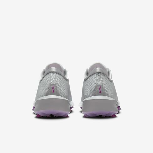 حذاء الجولف Nike Infinity Tour 2 (FD0217-102، أبيض/رمادي دخاني فاتح/أرجواني حيوي) in Kuwait
