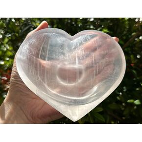 GAF TREASURES Large Selenite Heart Bowl, 5" Selenite Heart Shaped Dish Bowl With Pedestal, Crystal Polished Cleansing Charging Healing Gemstone Bowl