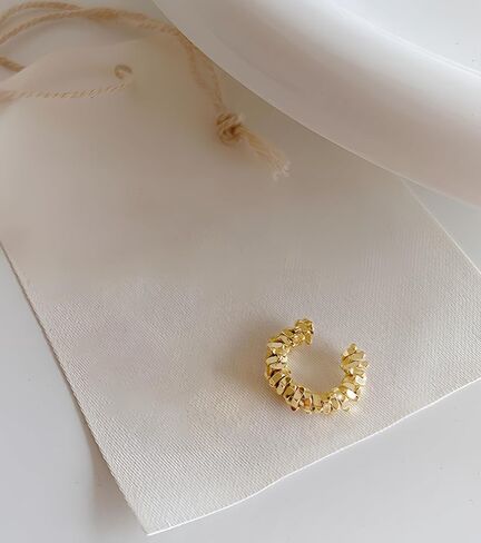 Korean Cuff Geometric Minimalist Earring for Women Teen Girls - Gold Color, Safe for Sensitive Ears, Lightweight, IKIKATA K-pop K-drama Fashion Minimalist Trend Female Gift & Jewelry, Sold As Single in Saudi Arabia